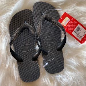 NTW black Havaianas flip flops